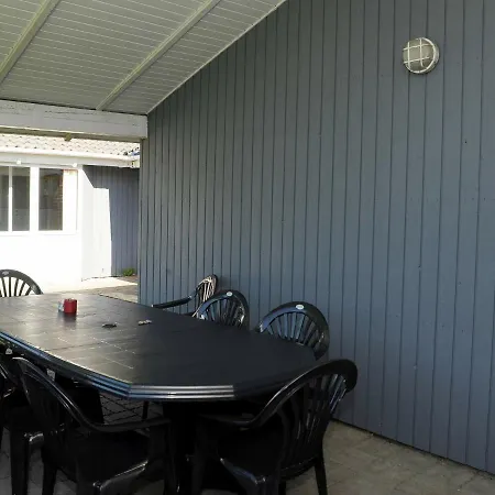 Luxury Retreat By - By Traum 펜션 *