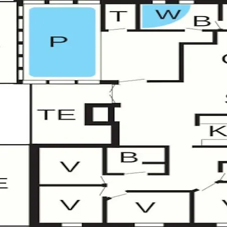 Five-bedroom In Borkop 2 *