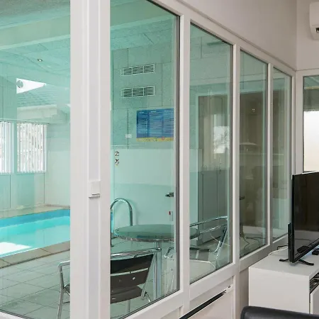 Five-bedroom In Borkop 2 בית נופש *