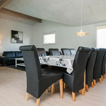 Semesterbostad Five-bedroom In Borkop 2